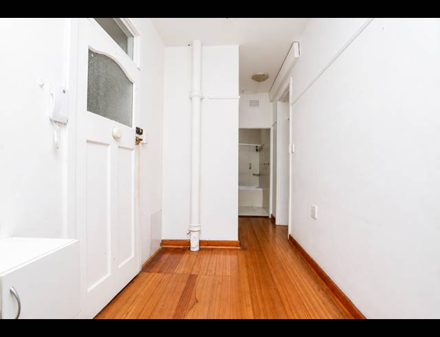 1.5 BEDROOM APARTMENT FOR SALE IN MUSGRAVE